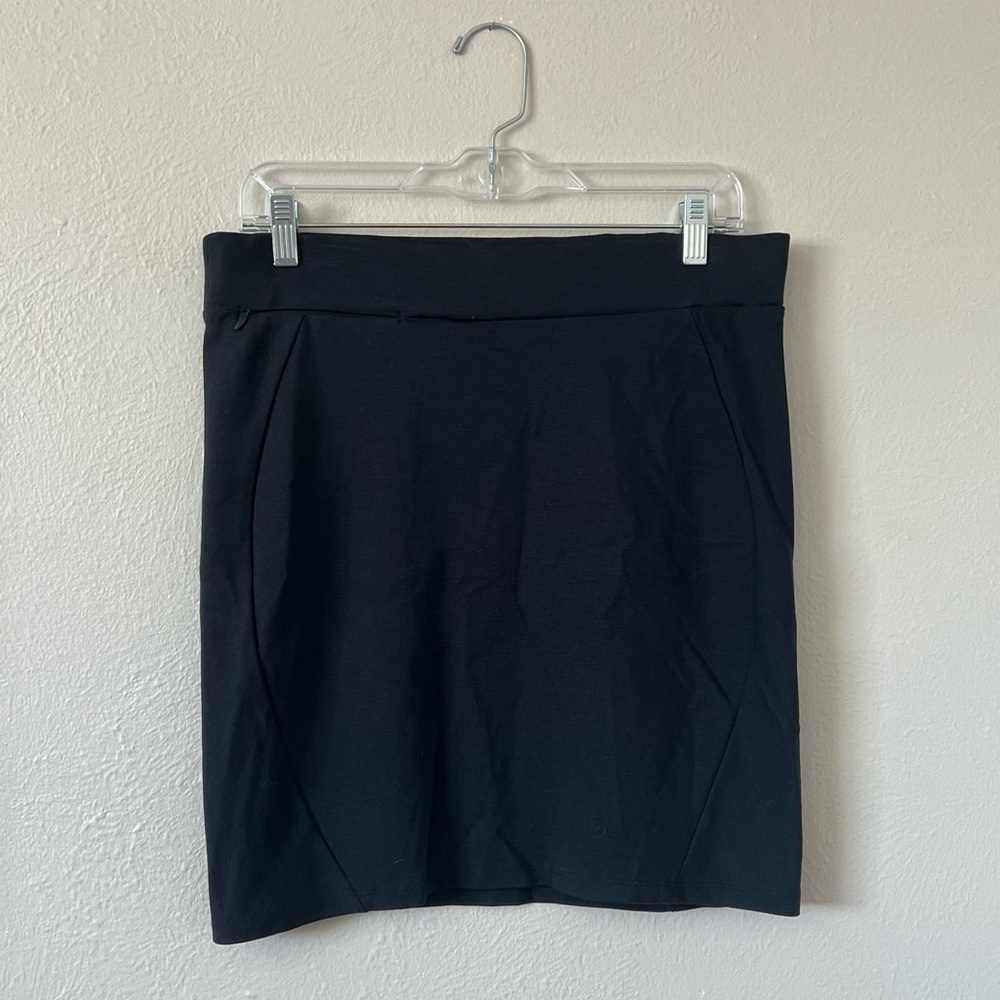 Toad & Co. | Black Skirt with Hidden Pocket